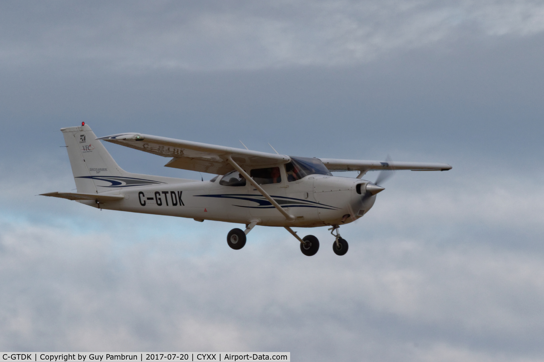 C-GTDK, Cessna 172S C/N 172S9772, Landing