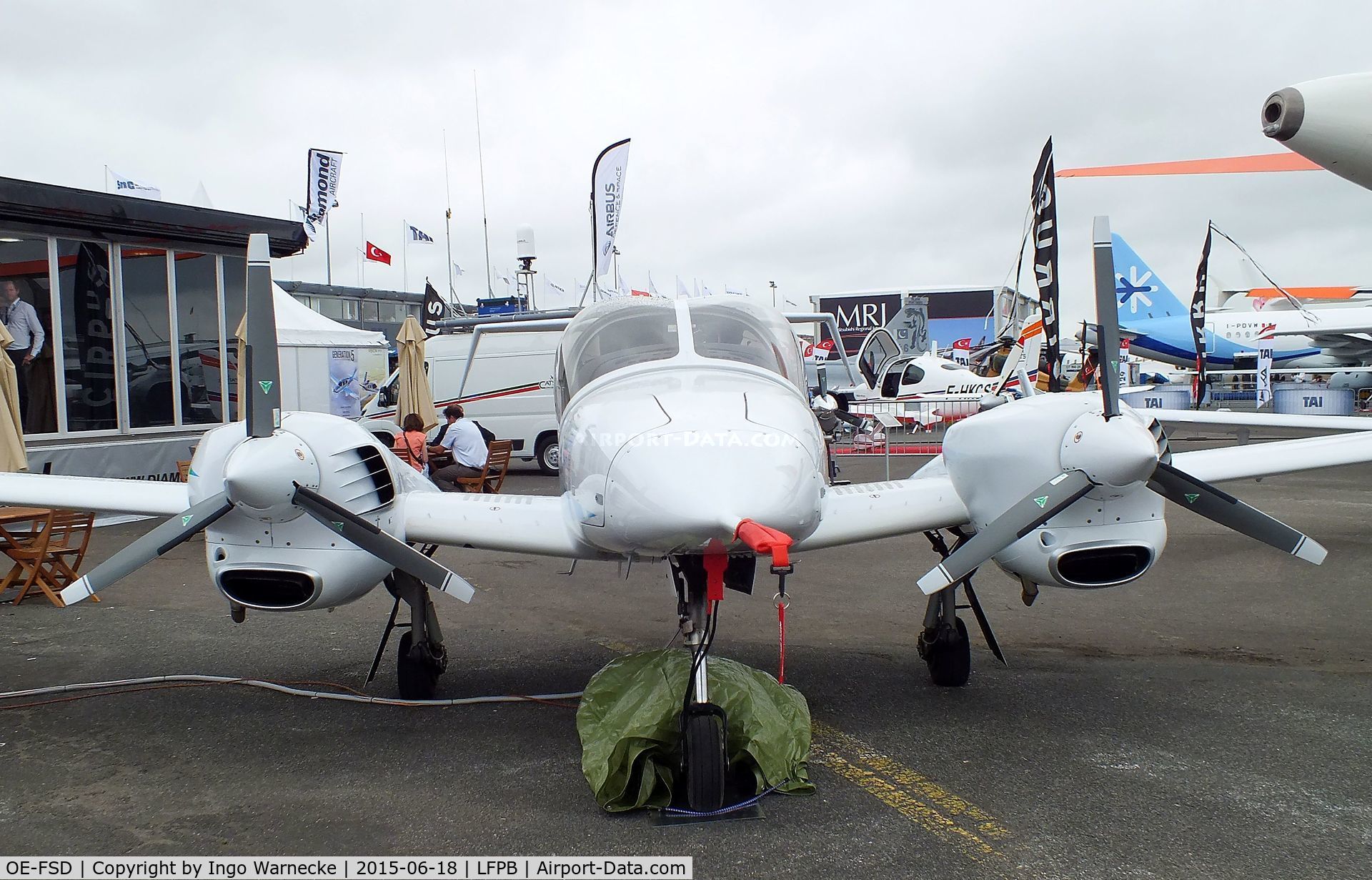 OE-FSD, Diamond DA-42M-NG Twin Star C/N 42.MN006, Diamond DA-42M-NG optionally piloted vehicle at the Aerosalon 2015, Paris