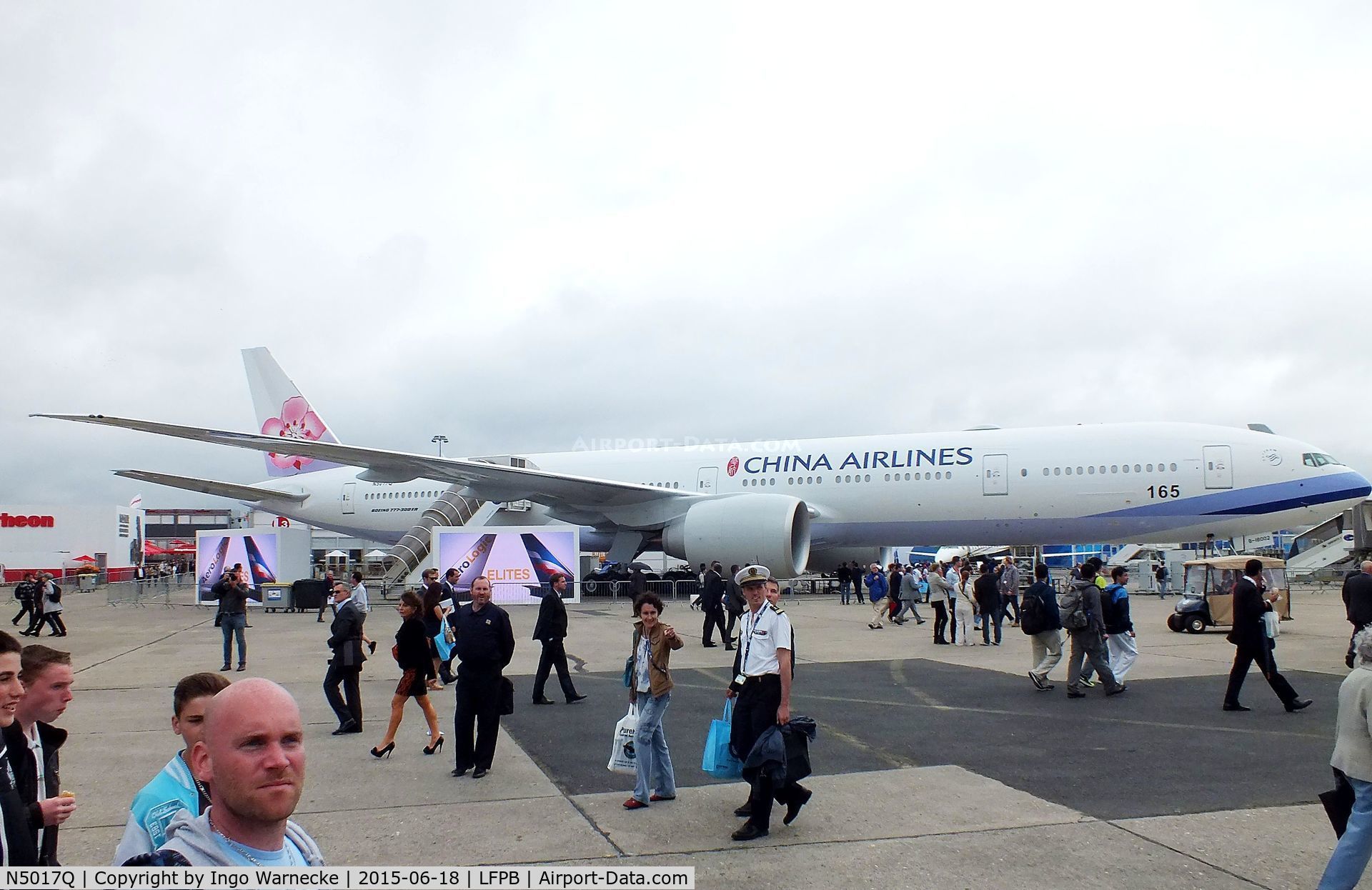 N5017Q, 2015 Boeing 777-309ER C/N 43980, Boeing 777-309ER of China Airlines at the Aerosalon 2015, Paris
