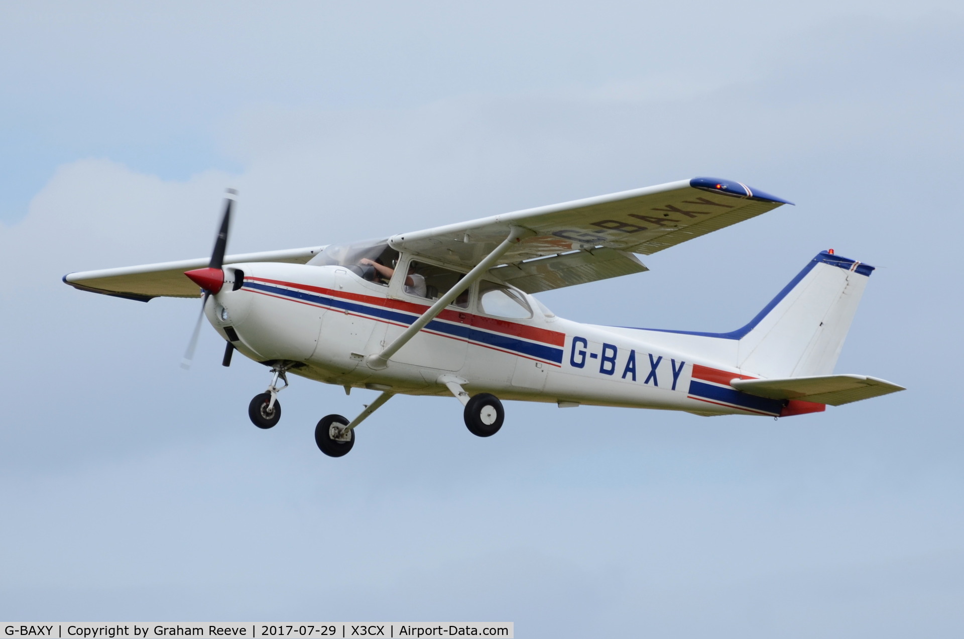 G-BAXY, 1972 Reims F172M ll Skyhawk C/N 0905, Departing from Northrepps.