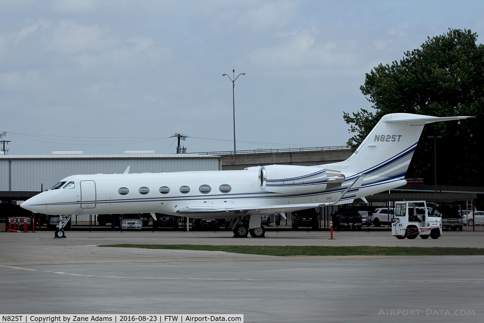 N825T, 2004 Gulfstream Aerospace G-IV Gulfstream G300 C/N 1535, Meacham Field - Fort Worth, TX