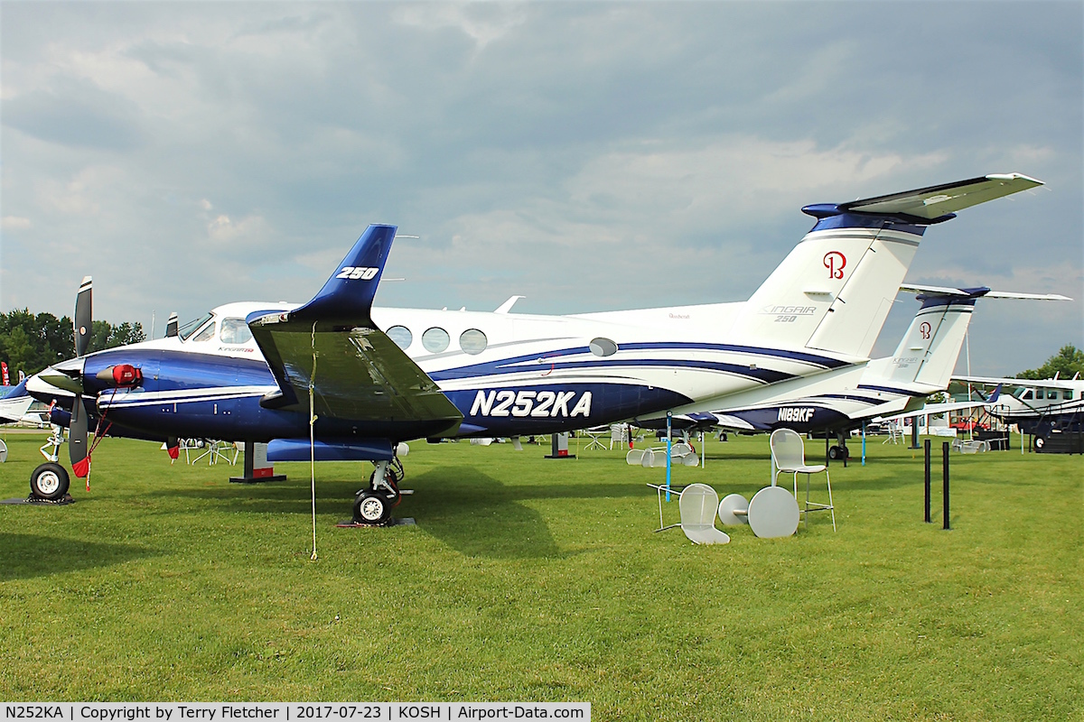 N252KA, 2015 Beech 200GT C/N BY-252, On display at 2017 EAA AirVenture at Oshkosh