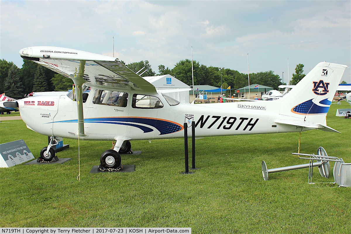 N719TH, 2017 Cessna 172S C/N 172S12010, On display at 2017 EAA AirVenture at Oshkosh