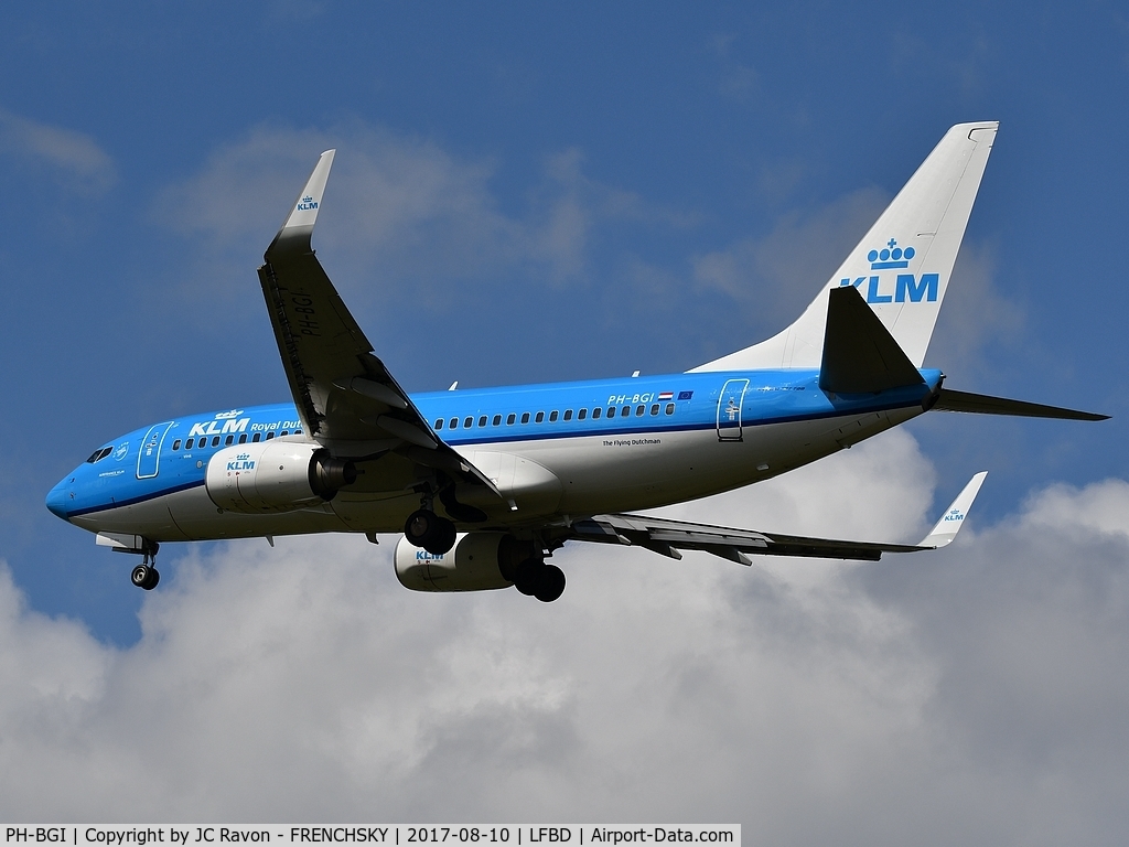 PH-BGI, 2010 Boeing 737-7K2 C/N 30364, KLM 1317 from Amsterdam landing runway 29