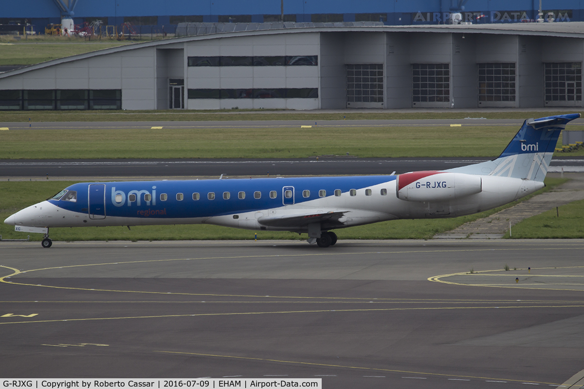 G-RJXG, 2001 Embraer EMB-145EP (ERJ-145EP) C/N 145390, Schiphol