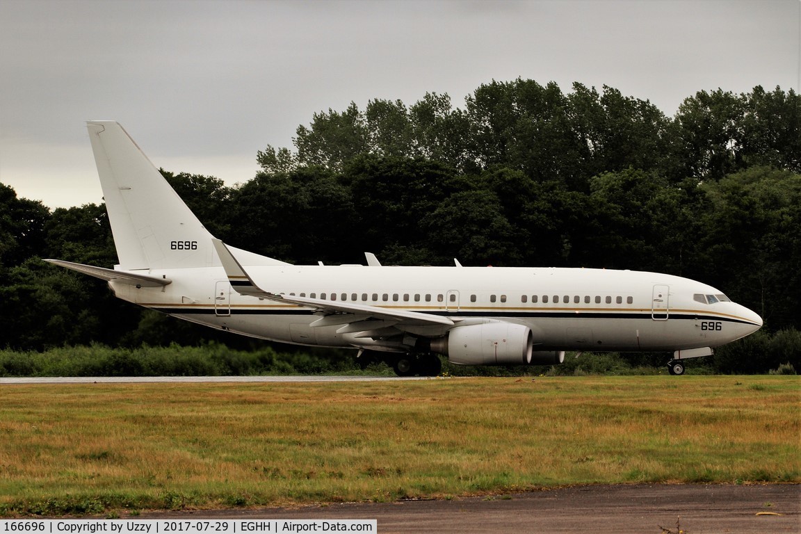 166696, 2011 Boeing C-40A Clipper C/N 40577/3687, USN carrier support