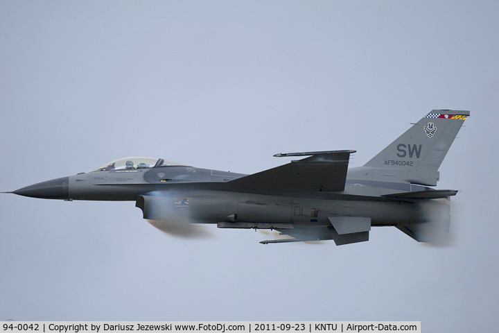 94-0042, Lockheed F-16CM Fighting Falcon C/N CC-194, F-16CJ Fighting Falcon 94-0042 SW from 77th FS 