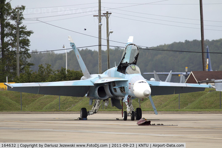 164632, McDonnell Douglas F/A-18C Hornet C/N 1049/C261, F/A-18A Hornet 164632 AF-03 from VFC-12 