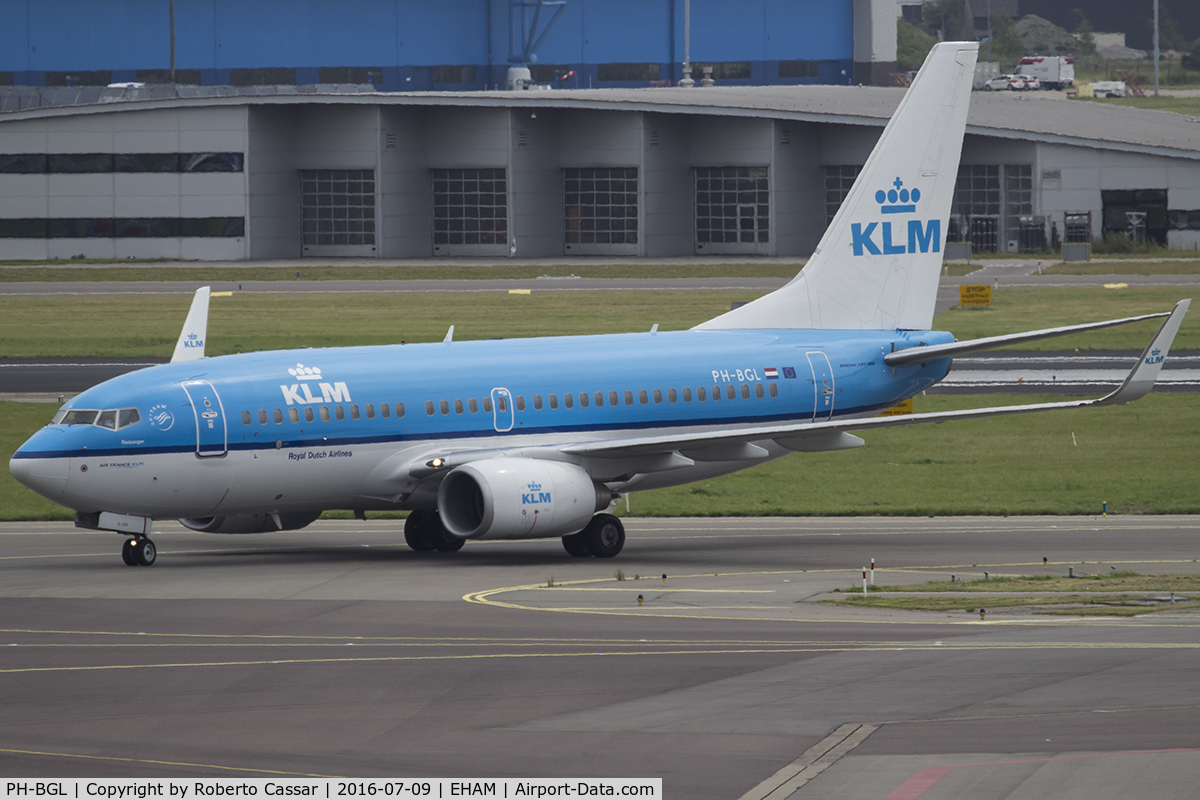 PH-BGL, 2010 Boeing 737-7K2 C/N 30369, Schiphol