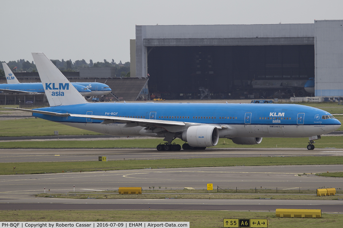 PH-BQF, 2004 Boeing 777-206/ER C/N 29398, Schiphol