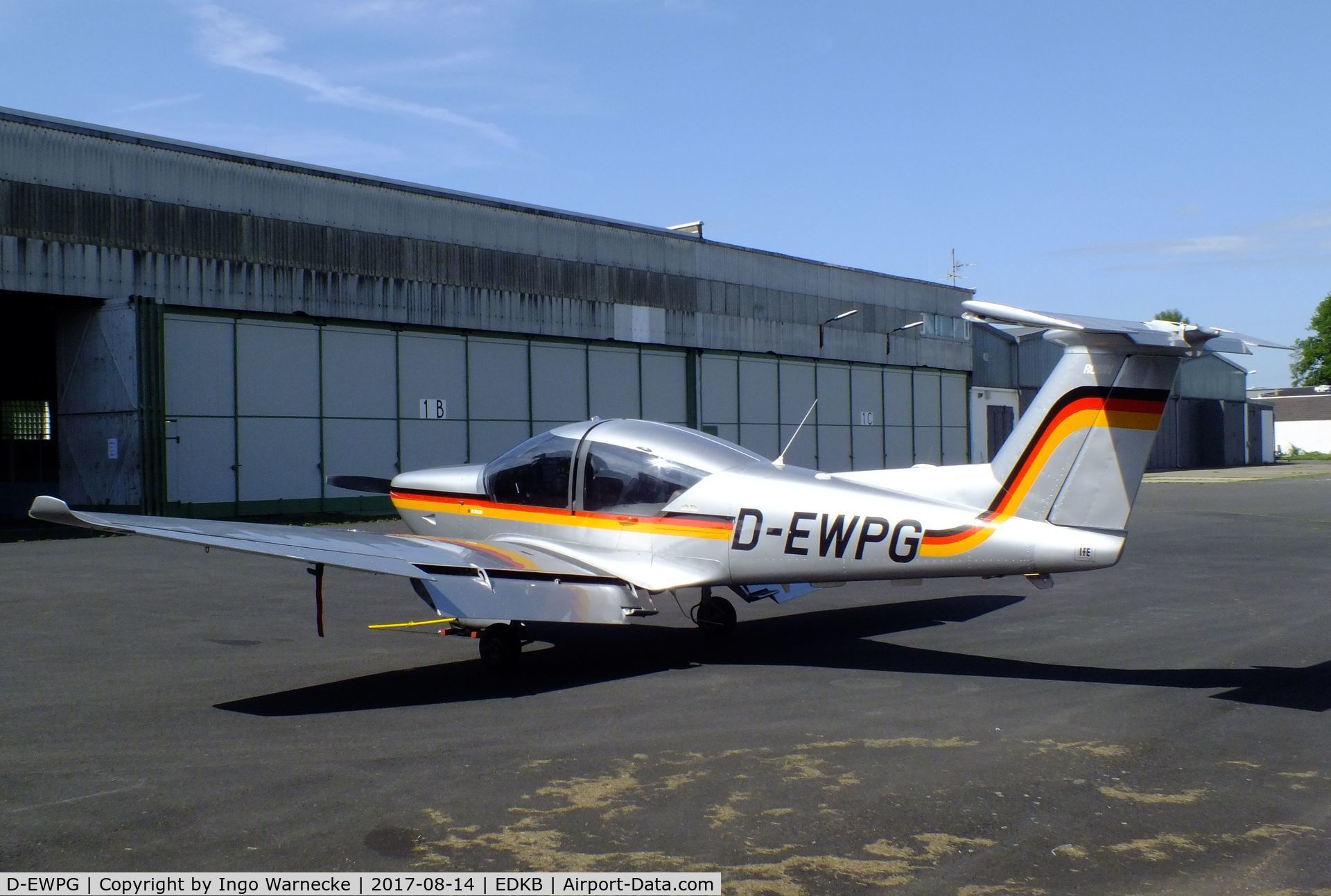 D-EWPG, Robin R-3000-160 C/N 166, Robin R.3000-160 at Bonn-Hangelar airfield