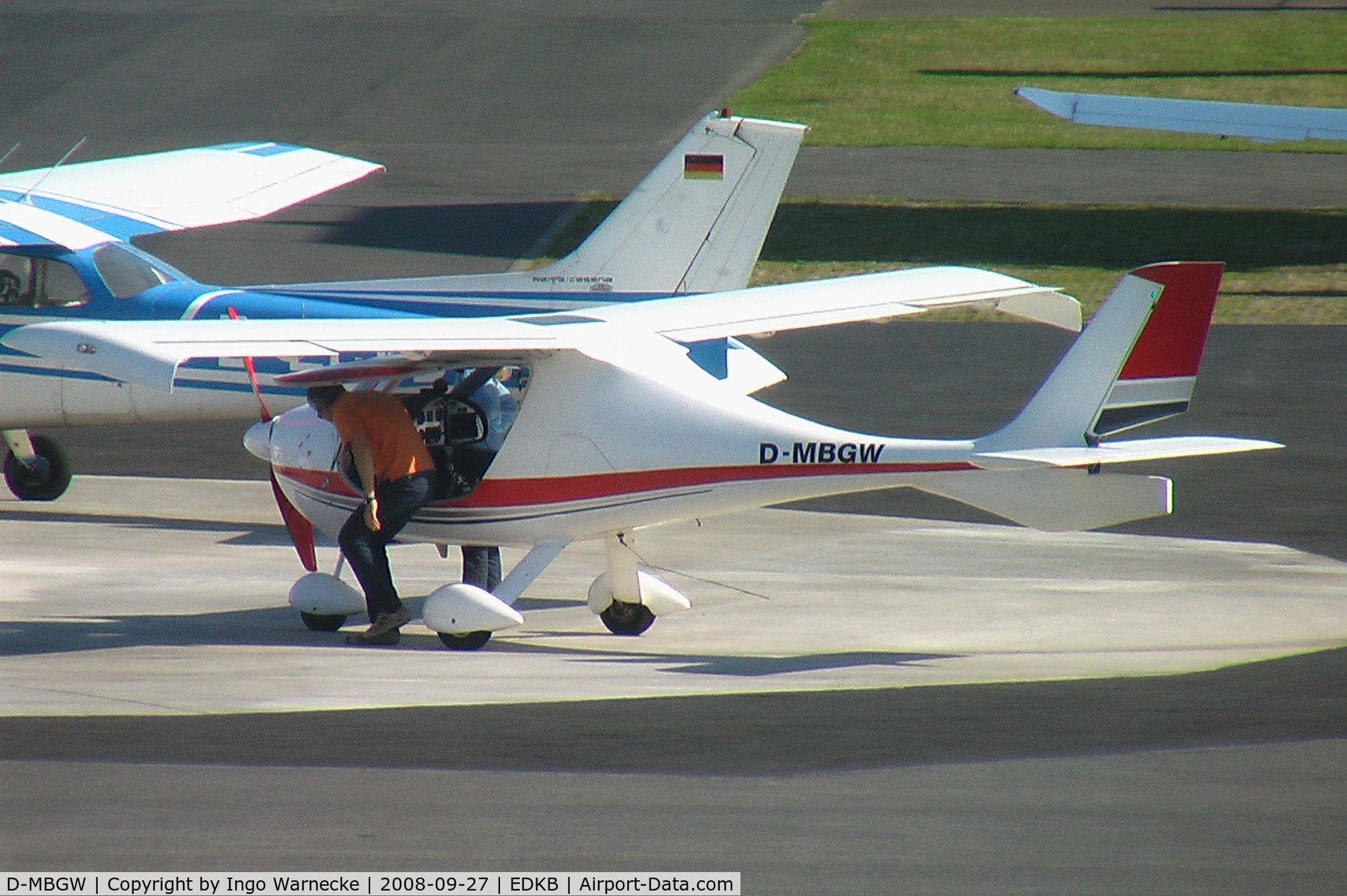 D-MBGW, Flight Design CT2K C/N 02-05-01-20, Flight Design CT2K at Bonn-Hangelar airfield