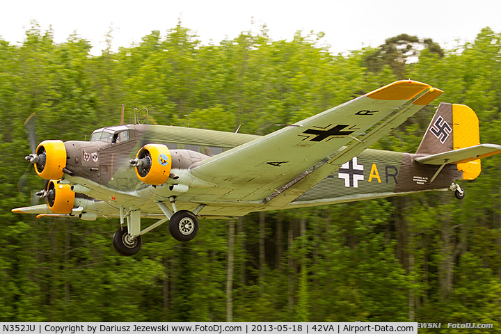 N352JU, 1941 Junkers (CASA) 352L (Ju-52) C/N 67, CASA-352-L C/N T2B-176, N352JU