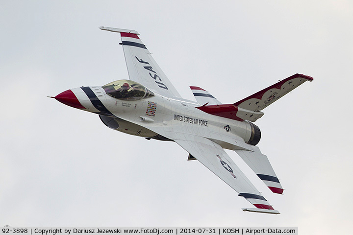 92-3898, General Dynamics F-16CJ Fighting Falcon C/N CC-140, United States Air Force Demo Team 