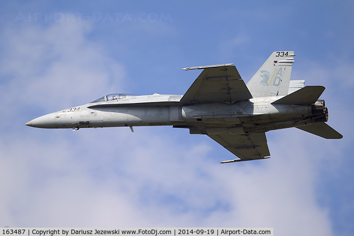163487, 1988 McDonnell Douglas F/A-18C Hornet C/N 721/C045, F/A-18C Hornet 163487 AD-334 from VFA-106 