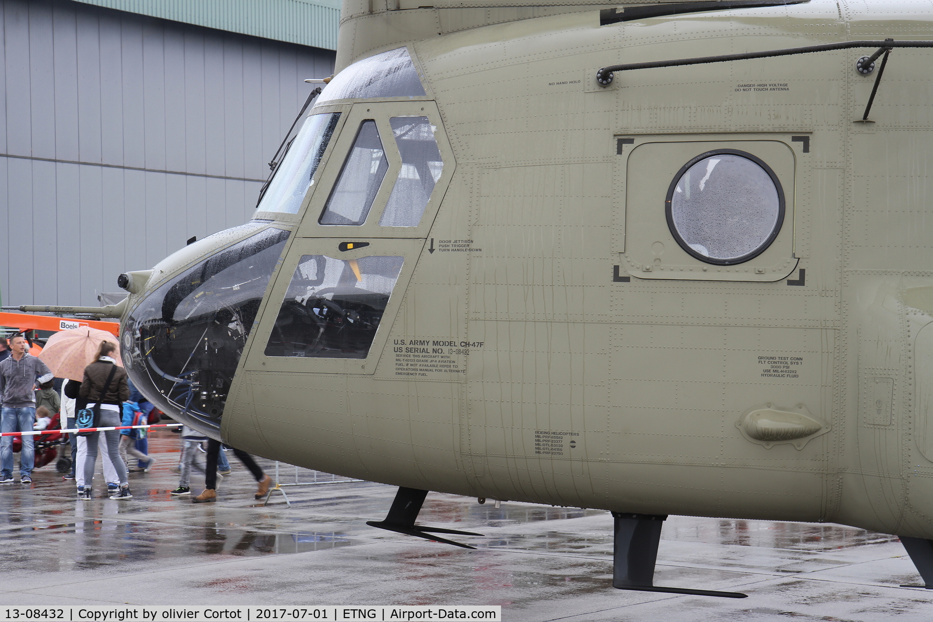 13-08432, Boeing CH-47F Chinook C/N M.8432, nose and data stencils