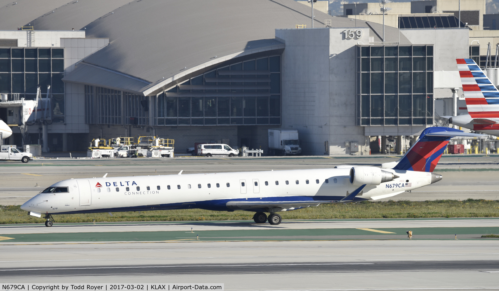 N679CA, 2007 Bombardier CRJ-900ER (CL-600-2D24) C/N 15132, Arrived at LAX on 25L