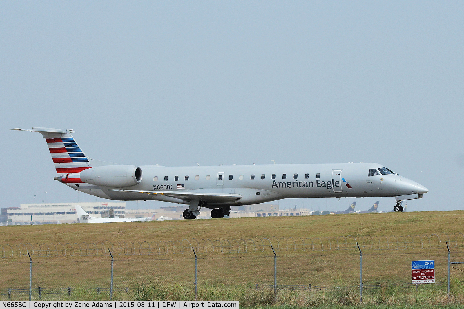N665BC, 2004 Embraer ERJ-145LR (EMB-145LR) C/N 145783, Arriving at DFW Airport