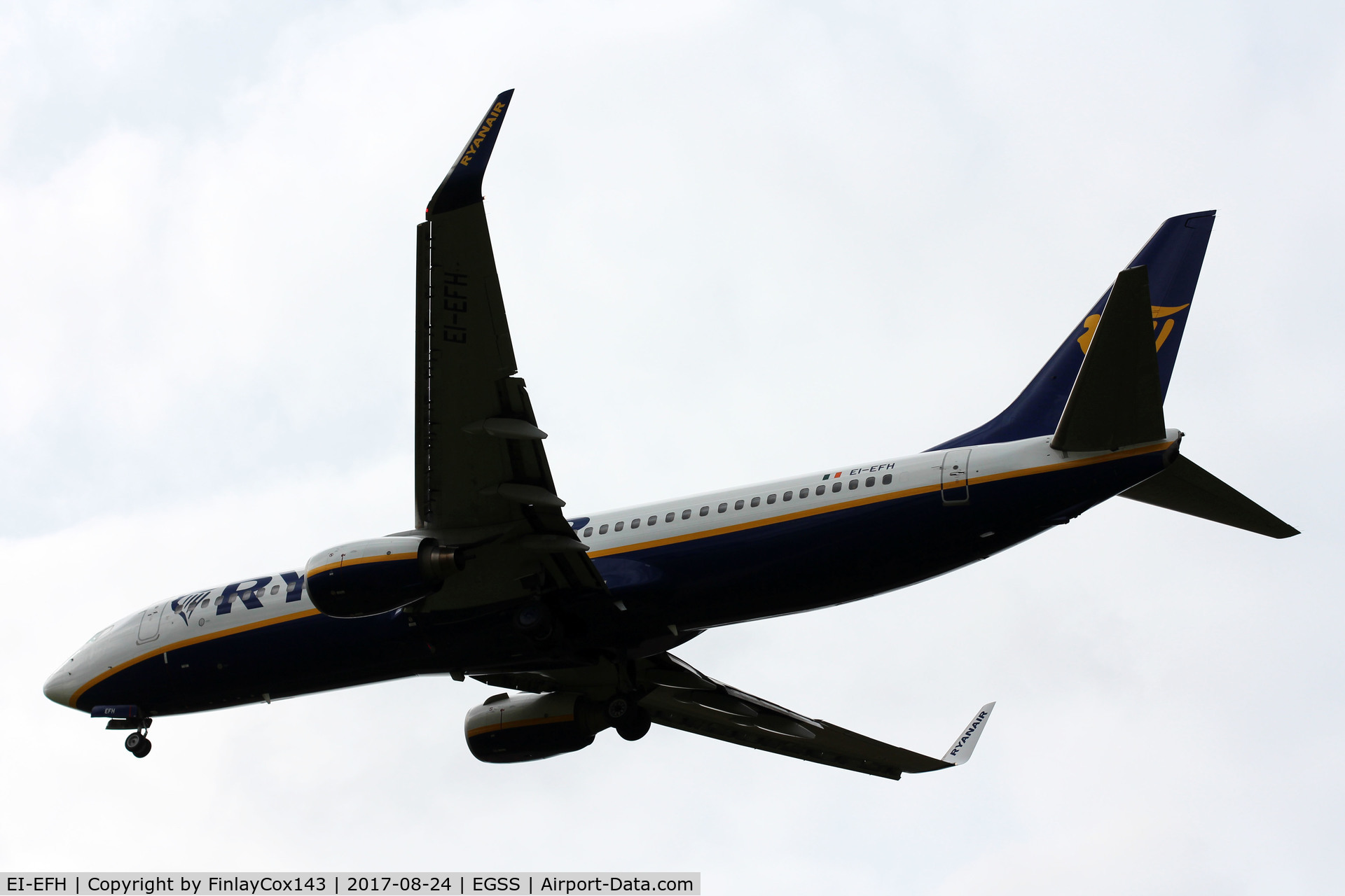 EI-EFH, 2009 Boeing 737-8AS C/N 35012, Landing at London Stansted (STN) from Carcassonne (CCF) as FR75