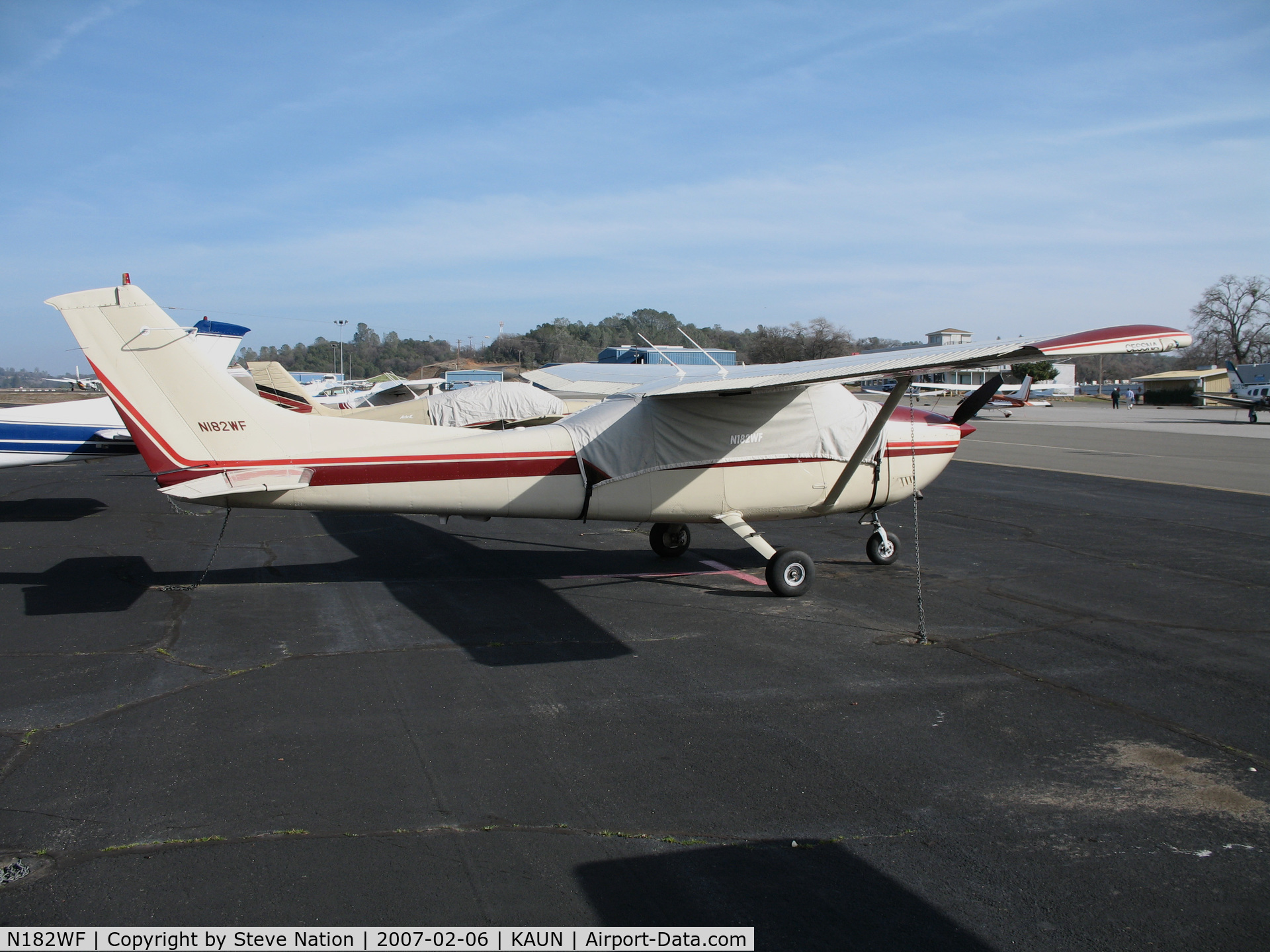 N182WF, 1976 Cessna 182P Skylane C/N 18264801, Locally-based 1976 Cessna 182P Skylane 