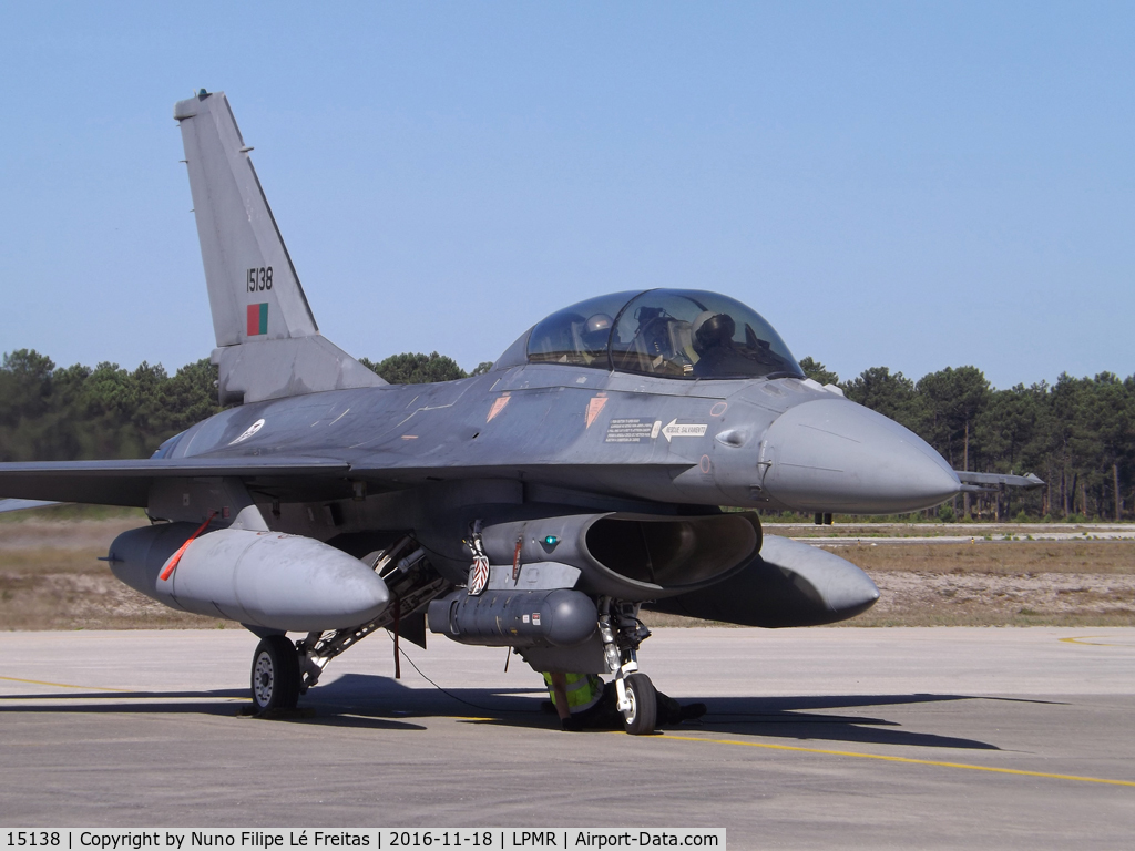 15138, General Dynamics F-16BM Fighting Falcon C/N M18-2, During the LPMR open day. 