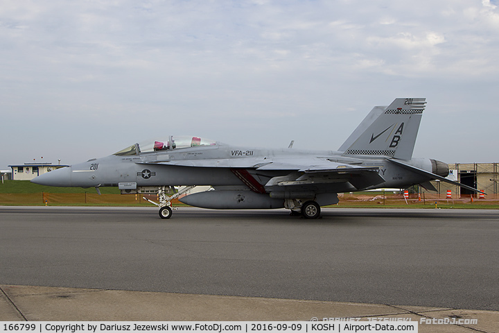 166799, Boeing F/A-18F Super Hornet C/N F172, F/A-18F Super Hornet 166799 AB-203 from VFA-211 