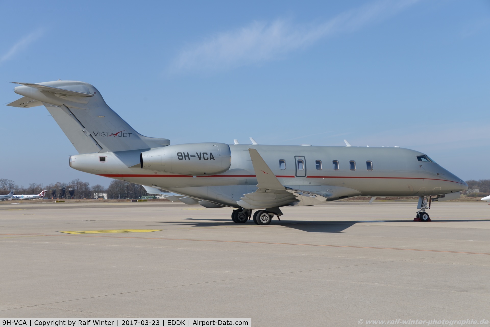 9H-VCA, 2014 Bombardier Challenger 350 (BD-100-1A10) C/N 20513, Bombardier BD-100-1A10 Challenger 350 - VJT VistaJet Ltd - 20513 - 9H-VCA - 23.03.2017 - CGN