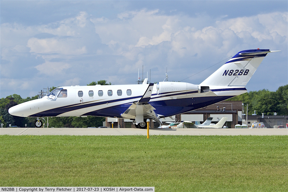 N82BB, 2002 Cessna 525A CitationJet CJ2 C/N 525A0062, At 2017 AirVenture at Oshkosh