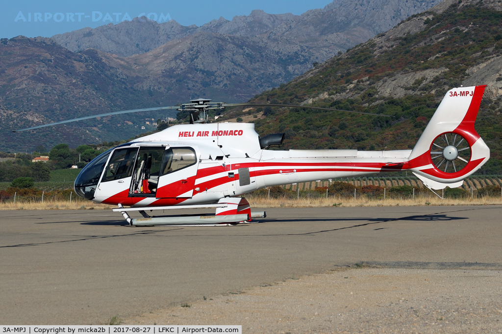 3A-MPJ, Eurocopter EC-130B-4 (AS-350B-4) C/N 3662, Parked