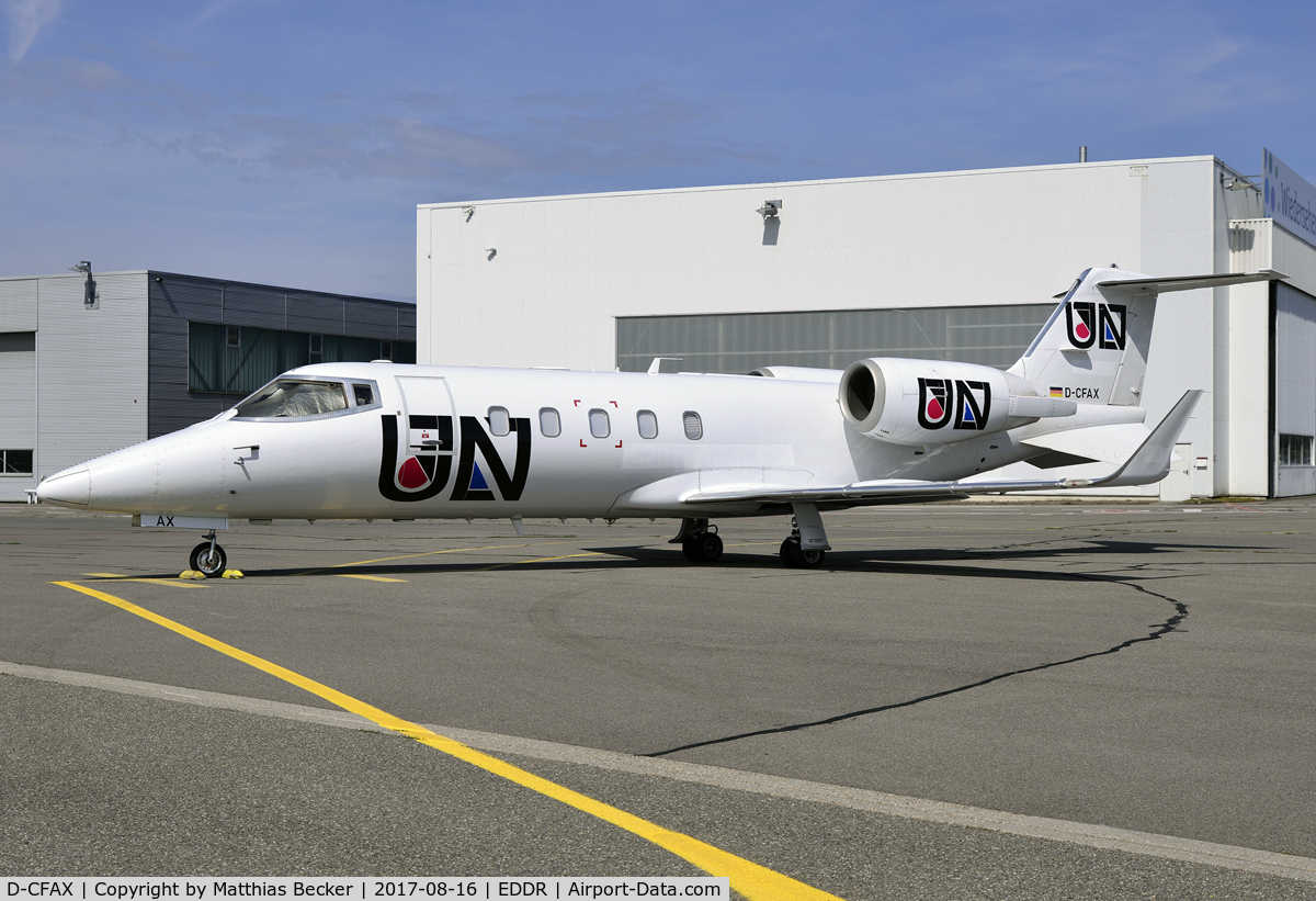 D-CFAX, 2002 Gates Learjet LJ60 C/N 249, UN0452