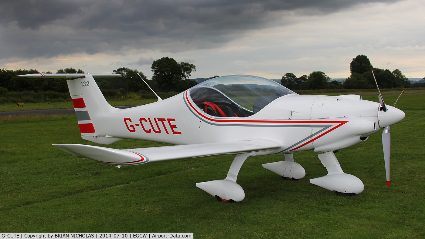 G-CUTE, 2000 Dyn'Aero MCR-01 C/N PFA 301-13511, Evening fly in.