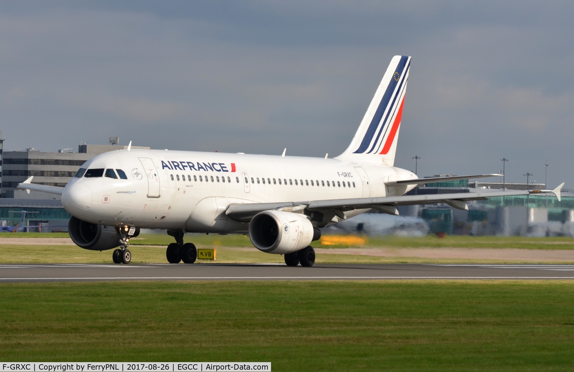 F-GRXC, 2002 Airbus A319-111 C/N 1677, Departure of Air France A319