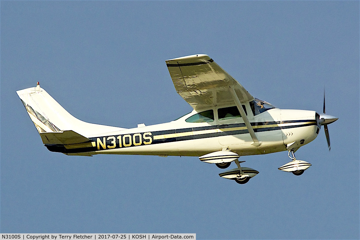 N3100S, 1964 Cessna 182G Skylane C/N 18255600, at 2017 EAA AirVenture at Oshkosh