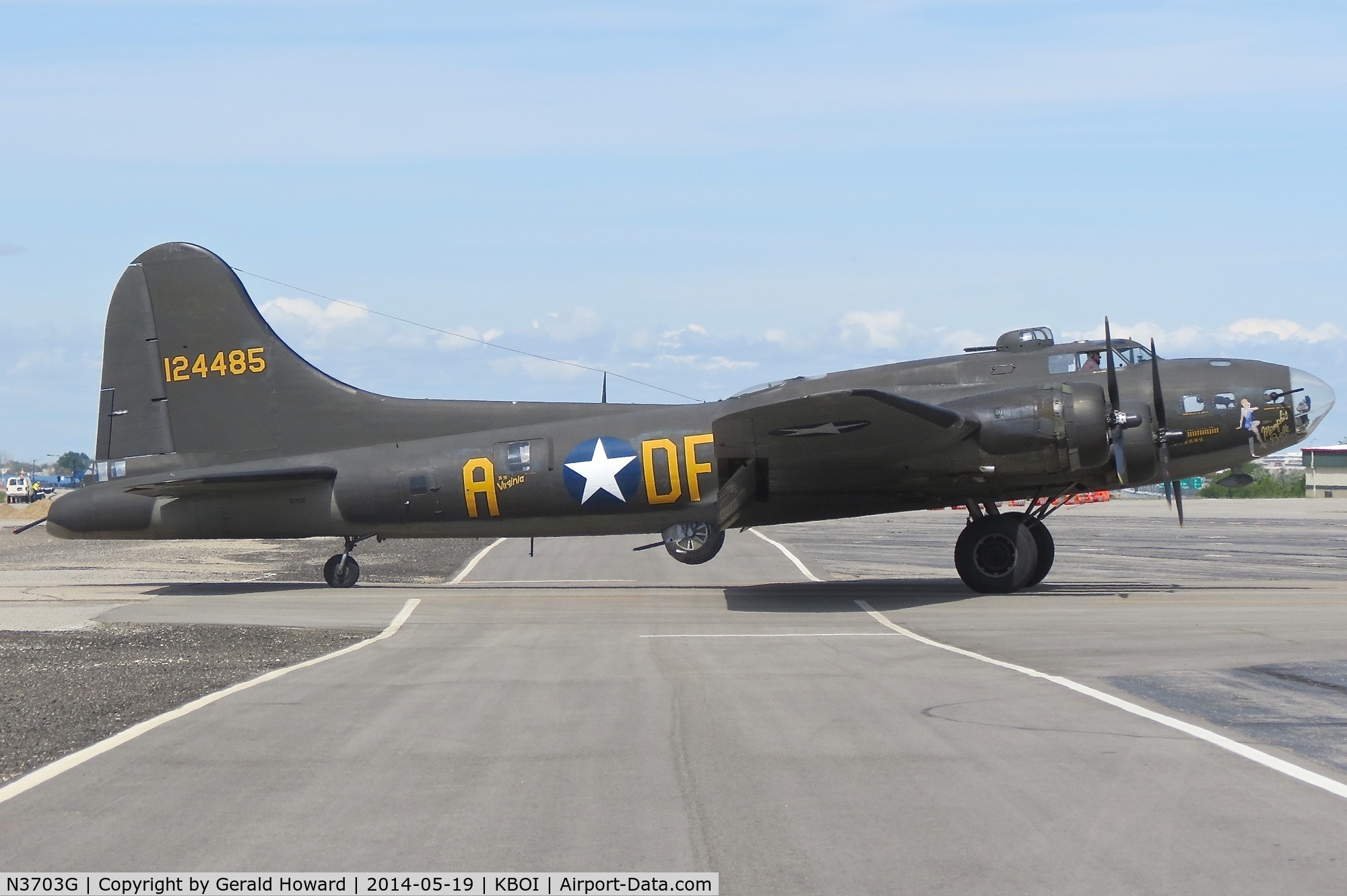 N3703G, 1945 Boeing B-17G Flying Fortress C/N 44-83546-A, Taxiing to the north GA ramp.