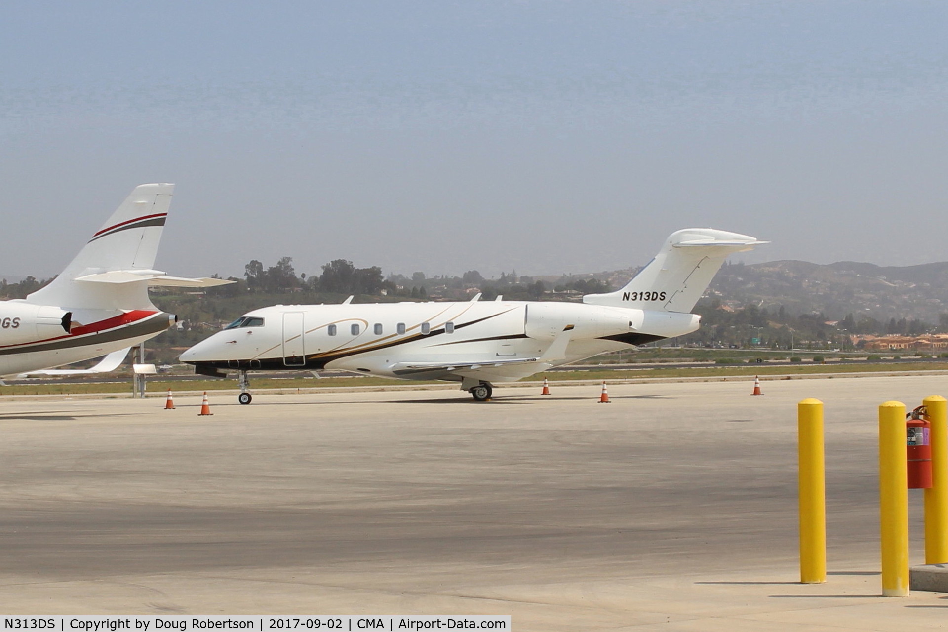 N313DS, 2007 Bombardier Challenger 300 (BD-100-1A10) C/N 20183, 2007 Bombardier CHALLENGER 300 (BD-100-1A10), two Honeywell AS907-1-1A turbofans with FADEC, flat-rated to 6,500 lb st each. At SUN AIR ramp.