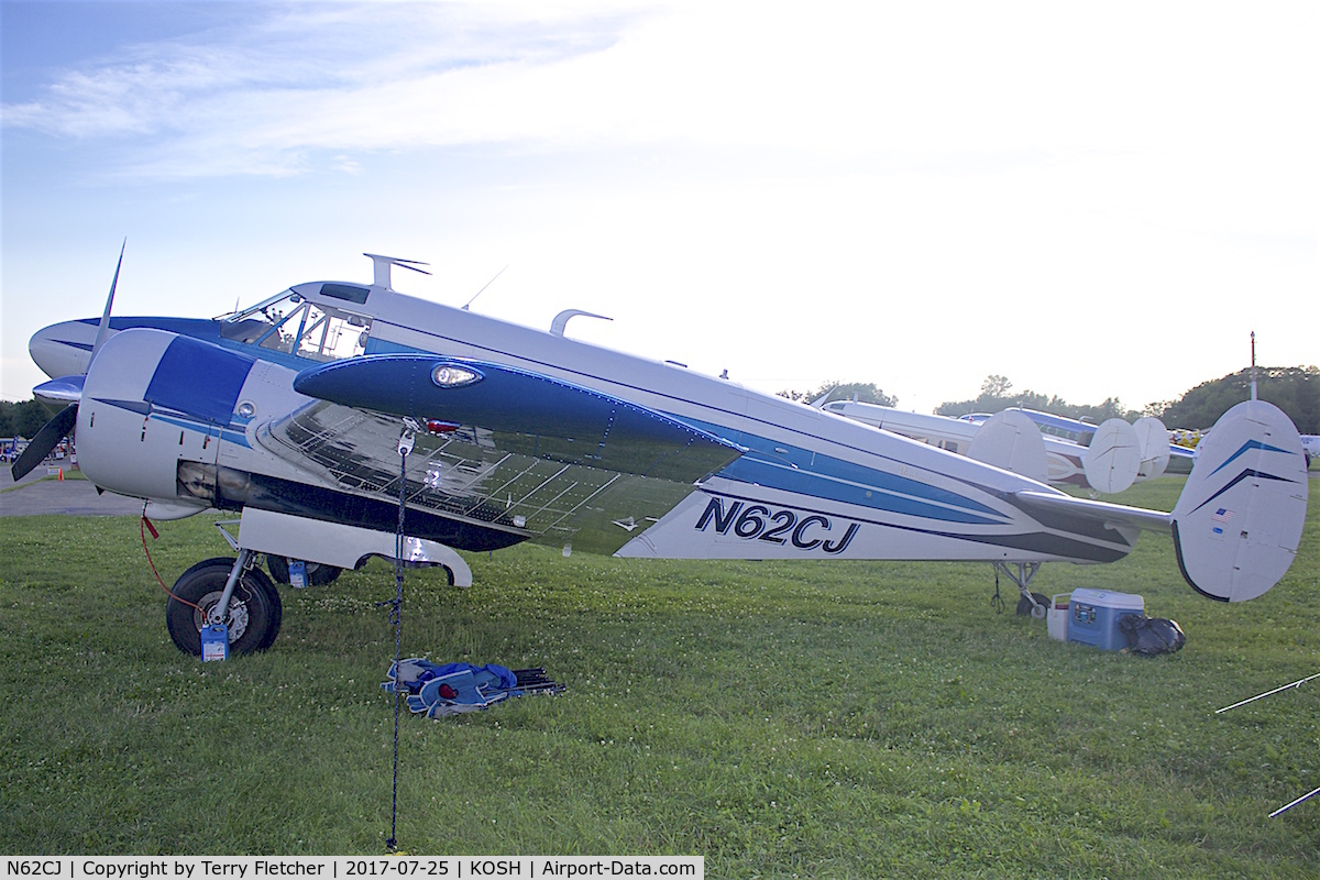 N62CJ, 1962 Beech H-18 C/N BA-633, at 2017 EAA AirVenture at Oshkosh