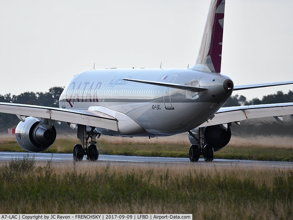 A7-LAC, 2015 Airbus A320-214 C/N 6494, AT792 Qatar Airways / Royal Air Maroc landing runway 29 from Casablanca