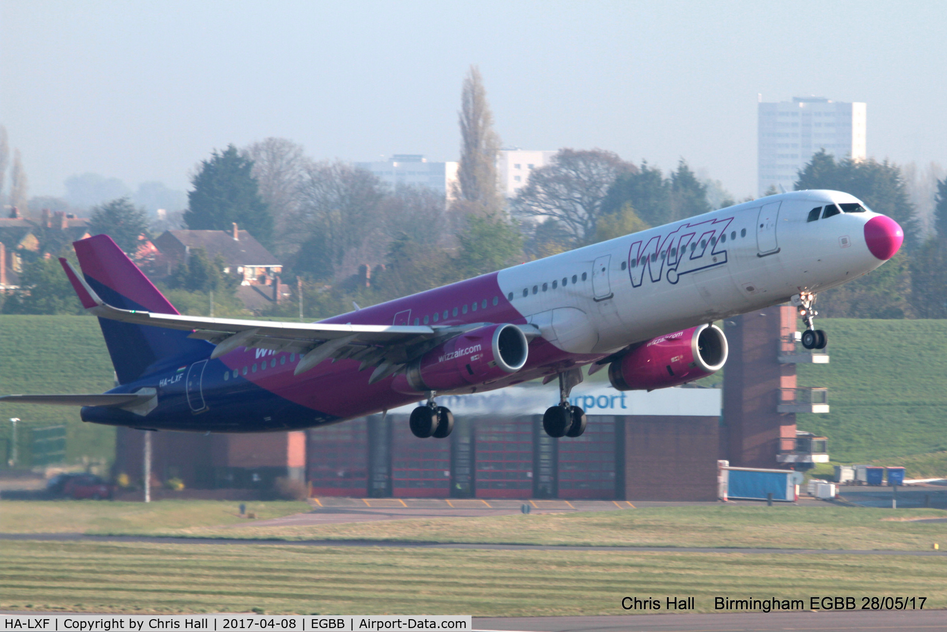 HA-LXF, 2016 Airbus A321-231 C/N 7155, Wizzair