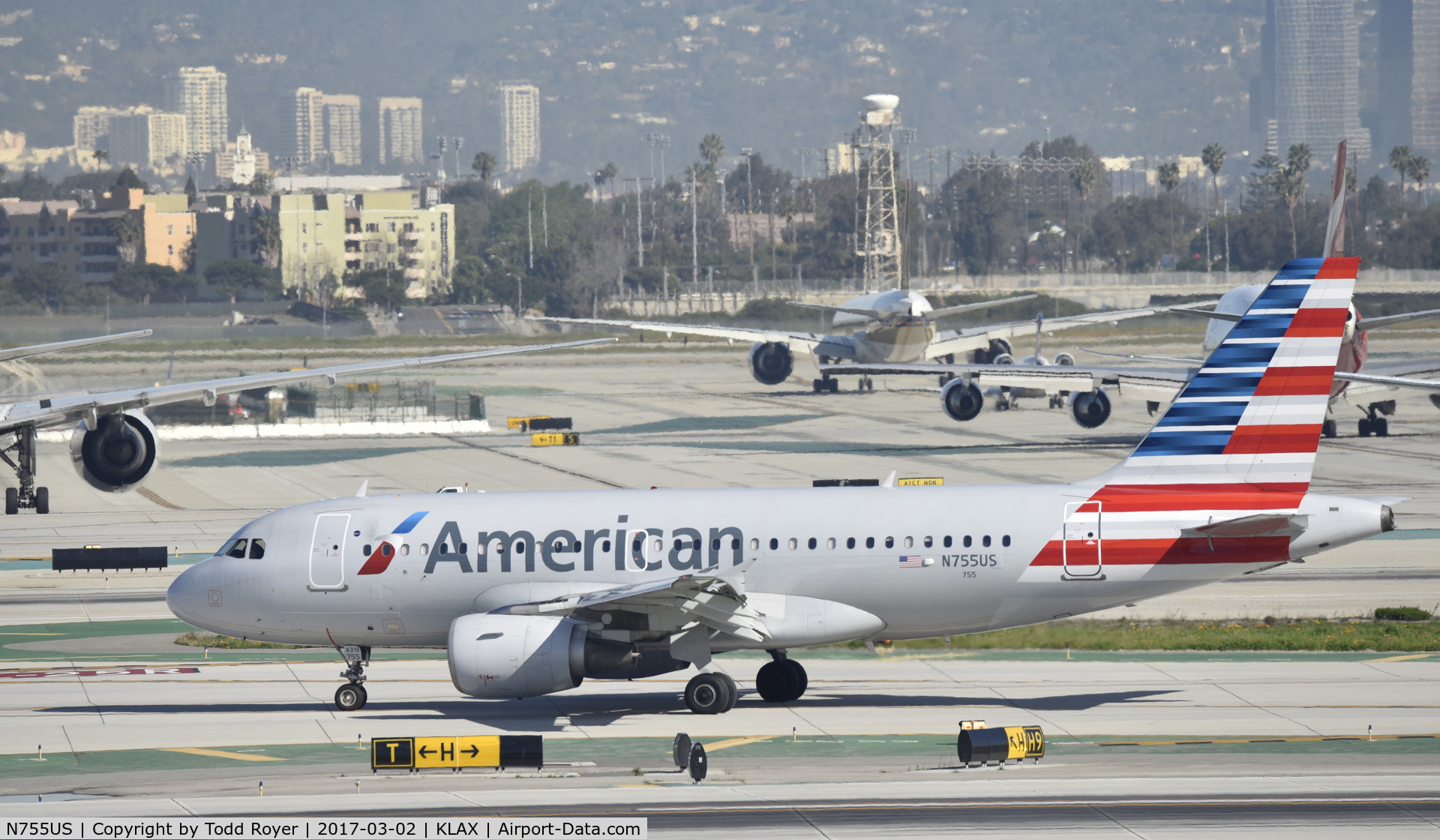 N755US, 2000 Airbus A319-112 C/N 1331, Arrived at LAX on 25L
