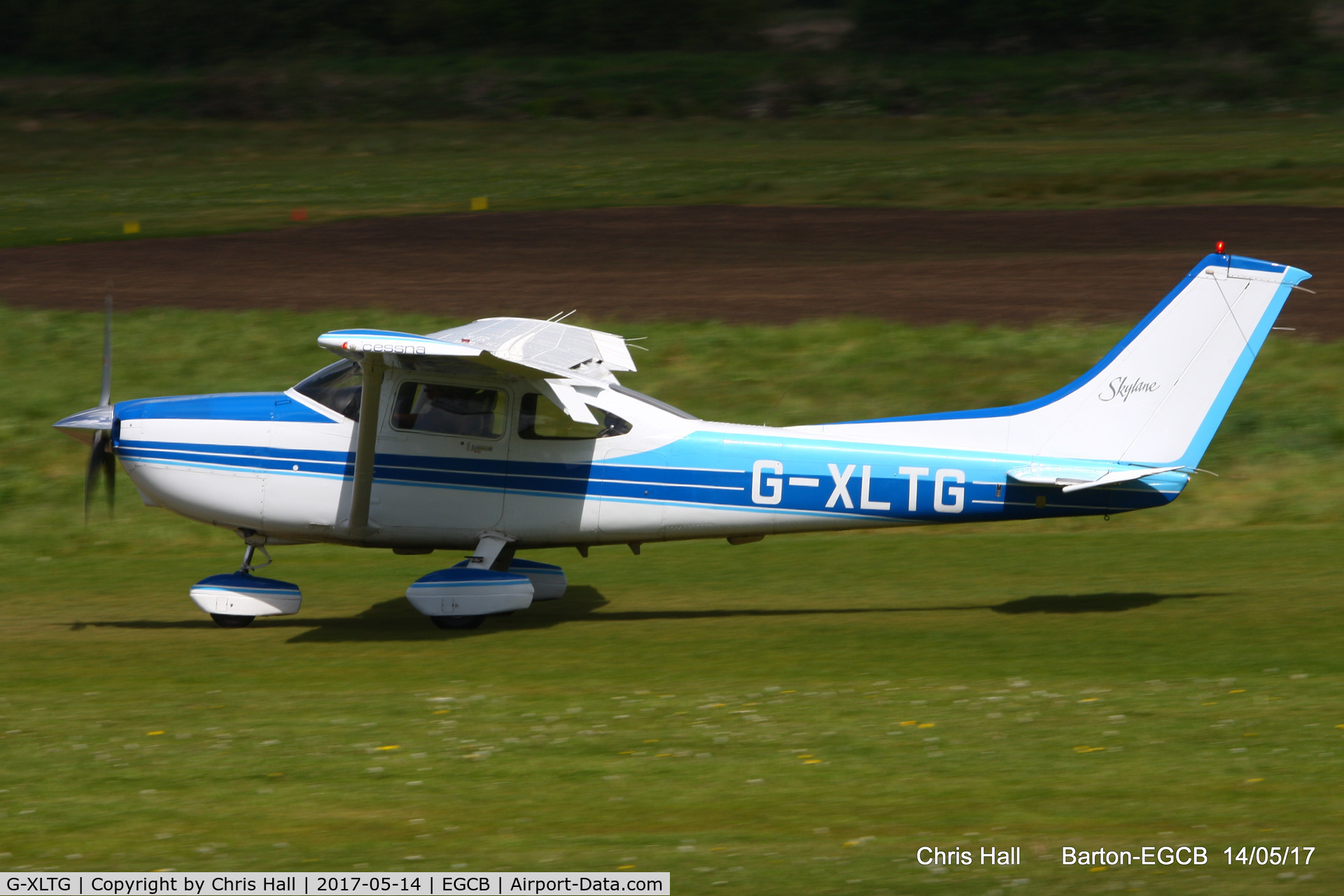 G-XLTG, 1998 Cessna 182S Skylane C/N 182-80234, at Barton