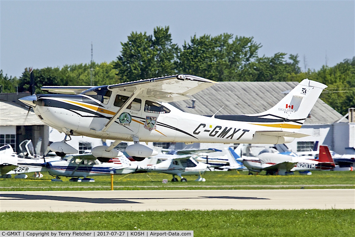 C-GMXT, Cessna T182T Turbo Skylane C/N T18208708, At 2017 EAA AirVenture at Oshkosh