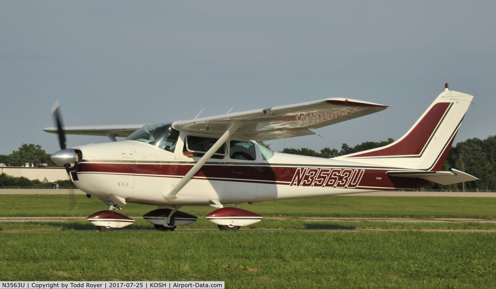 N3563U, 1963 Cessna 182F Skylane C/N 18254963, Airventure 2017