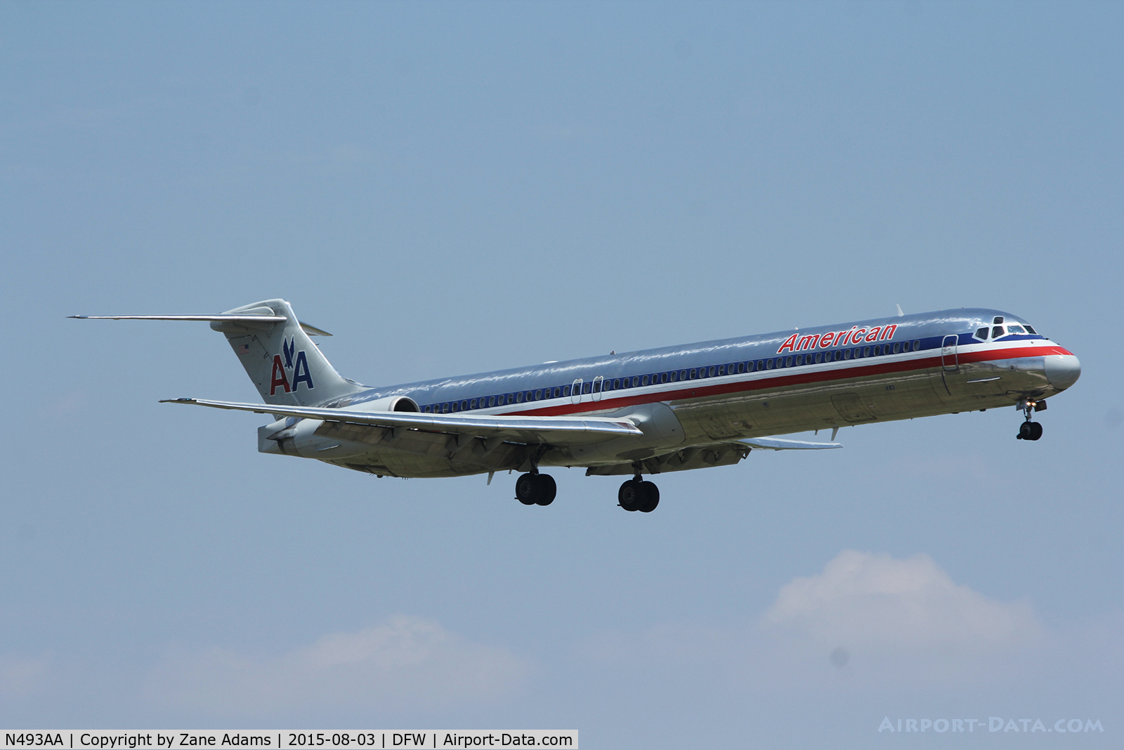 N493AA, 1989 McDonnell Douglas MD-82 (DC-9-82) C/N 49731, At DFW Airport