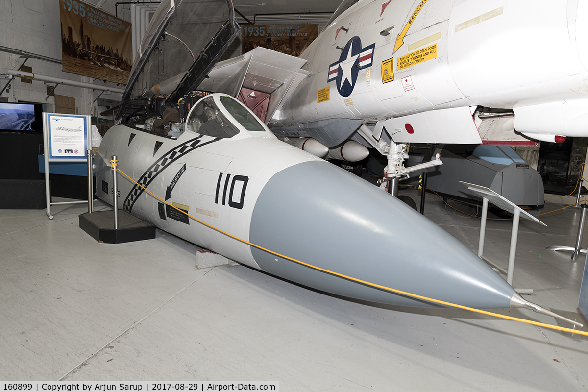 160899, Grumman F-14A Tomcat C/N 328, Nose section on display at the Cradle of Aviation Museum. This F-14A served with VF-14, VF-103, VF-101, VF-33 and VF-102. It is in its final livery from VF-102 