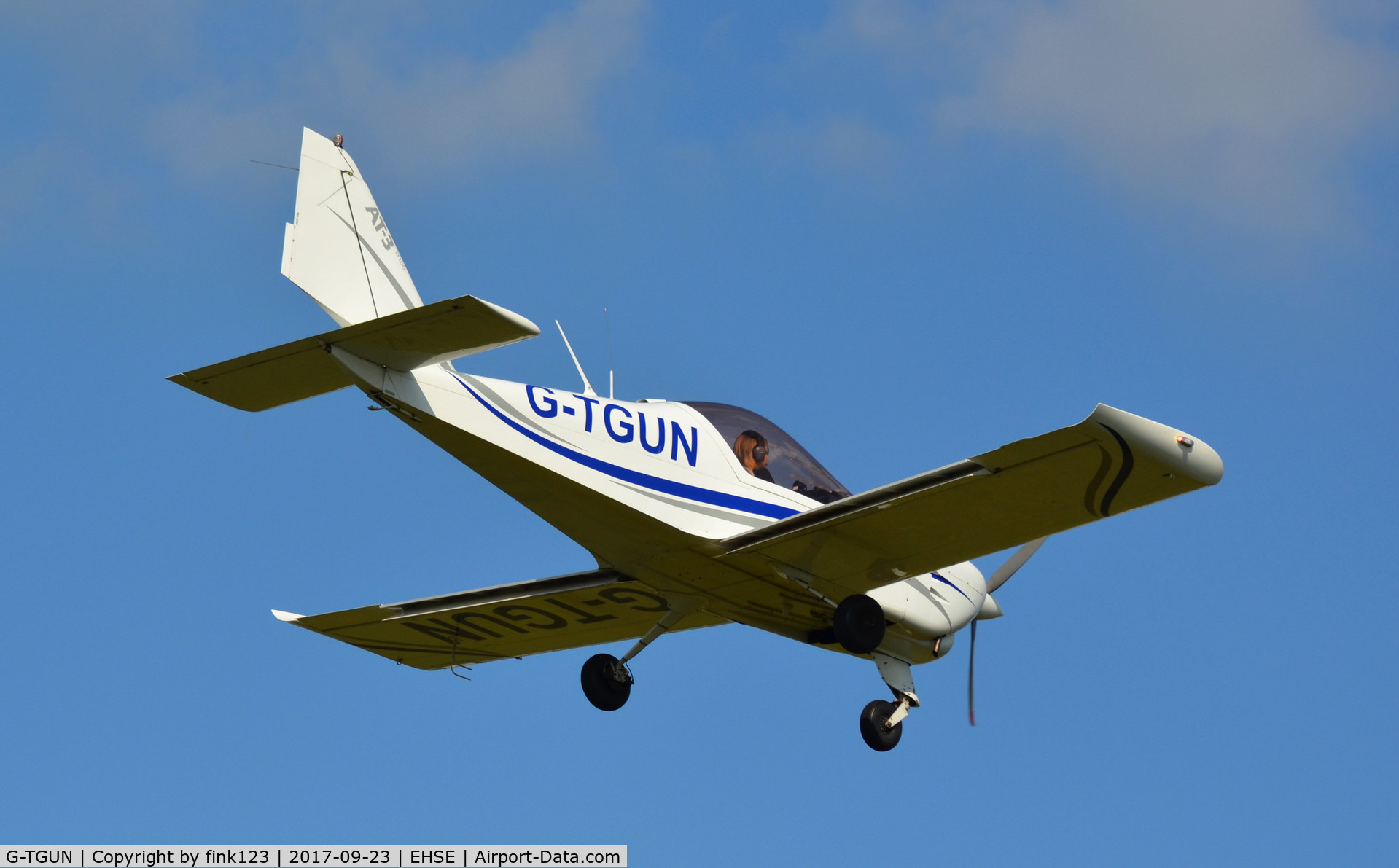 G-TGUN, 2008 Aero AT-3 R100 C/N AT3-045, LANDING RUNWAY 07