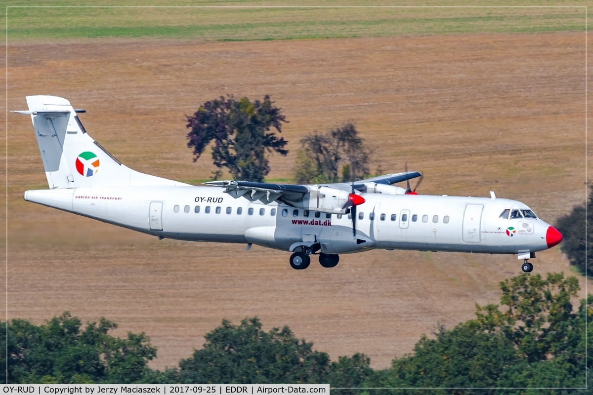 OY-RUD, 1990 ATR 72-201 C/N 162, ATR 72-201