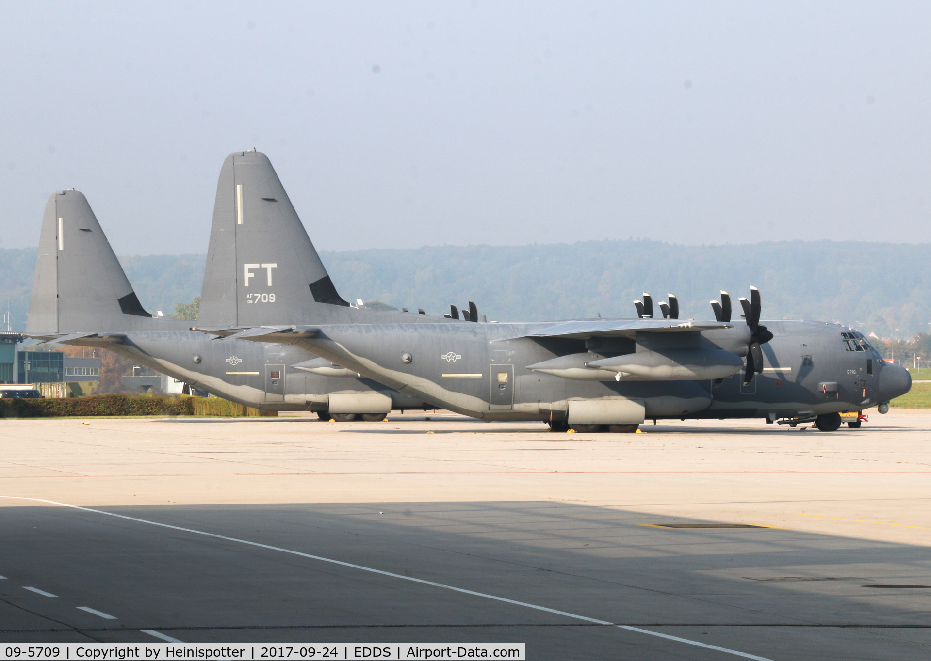 09-5709, Lockheed Martin HC-130J Combat King II Hercules C/N 382-5709, 09-5709 at Stuttgart Airport.