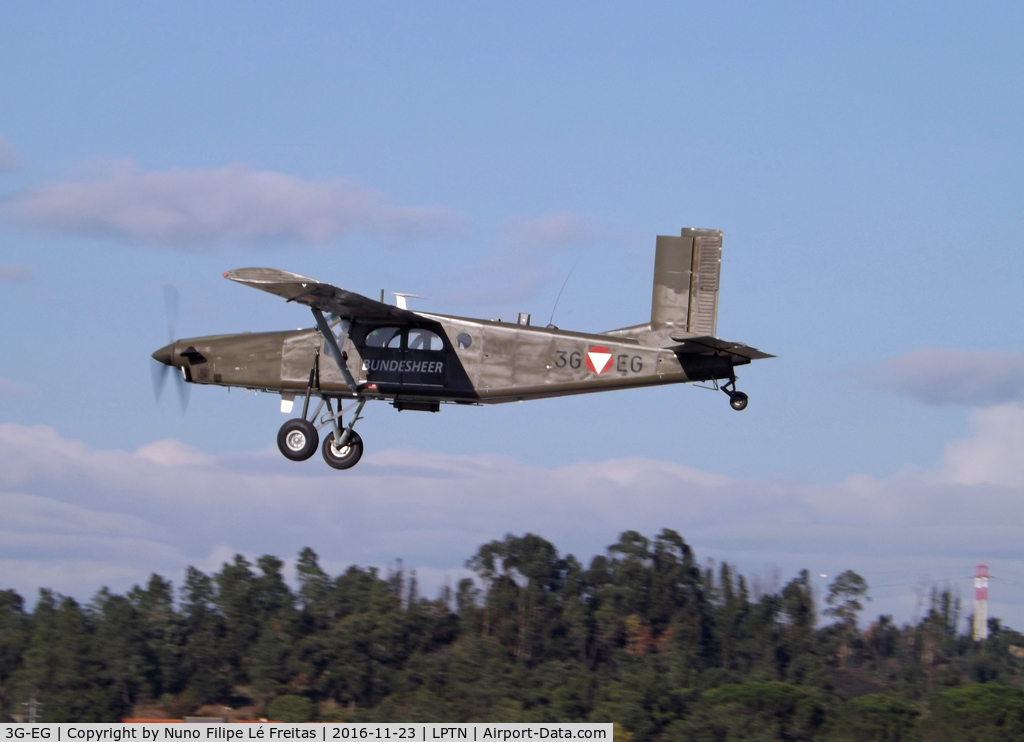 3G-EG, Pilatus PC-6/B2-H2 Turbo Porter C/N 770, Landing.