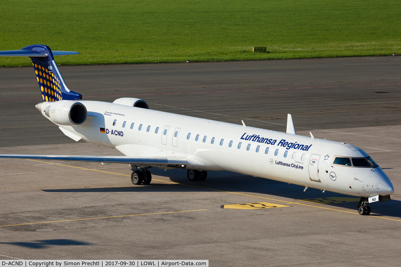 D-ACND, 2009 Bombardier CRJ-701 (CL-600-2C10) Regional Jet C/N 15238, D-ACND @ Linz Airport
