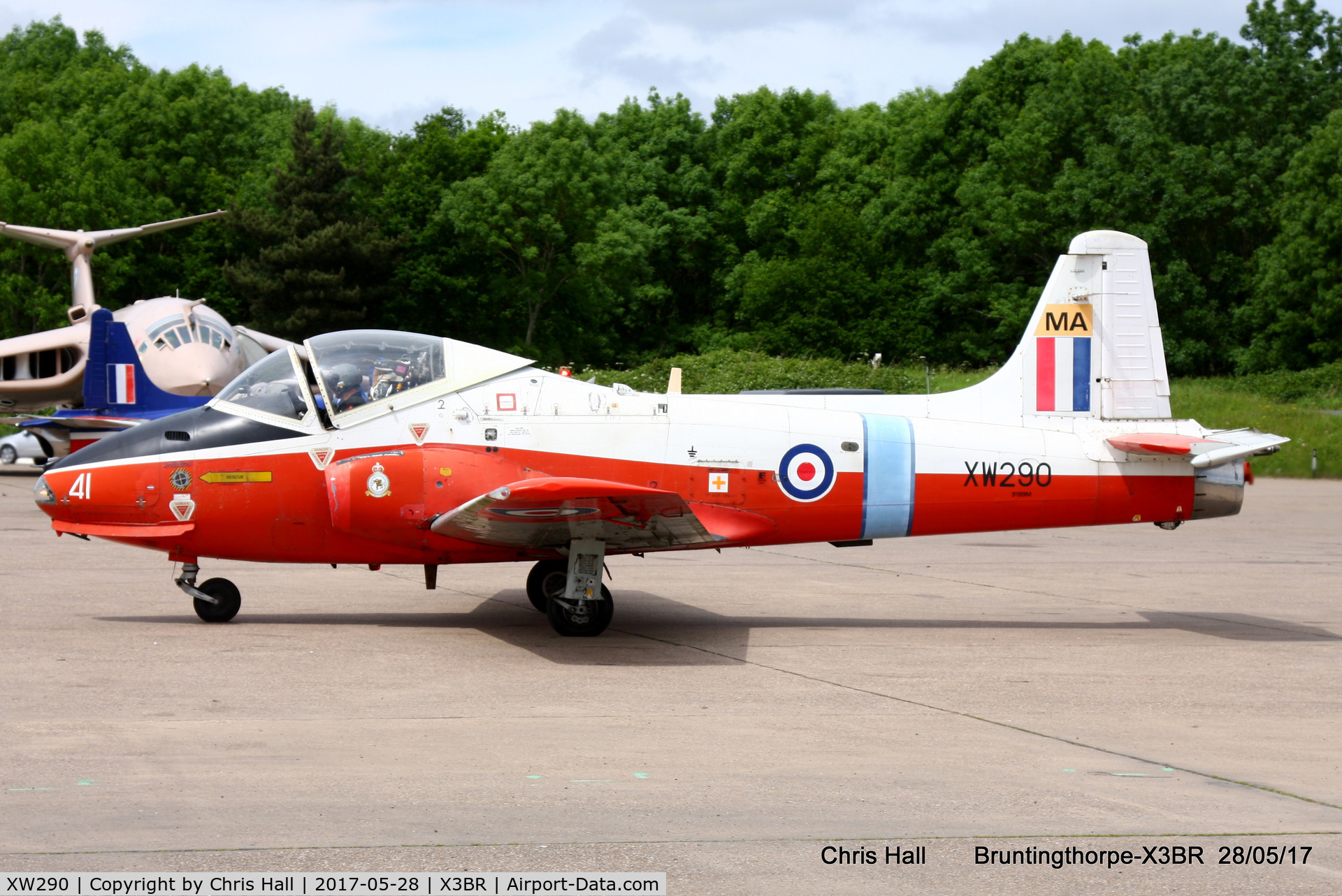 XW290, 1969 BAC 84 Jet Provost T.5A C/N EEP/JP/954, Cold War Jets open day 2017